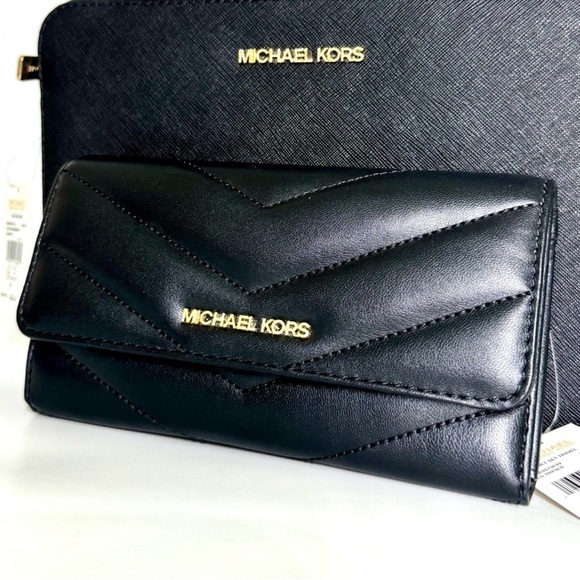 Michael Kors Large Logo Crossbody Bag & Matching Quilted Trifold Wallet Black - Picture 9 of 11